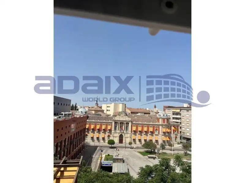 Vista exterior de Piso de alquiler en Ciudad Real con Calefacción, Amueblado y Horno