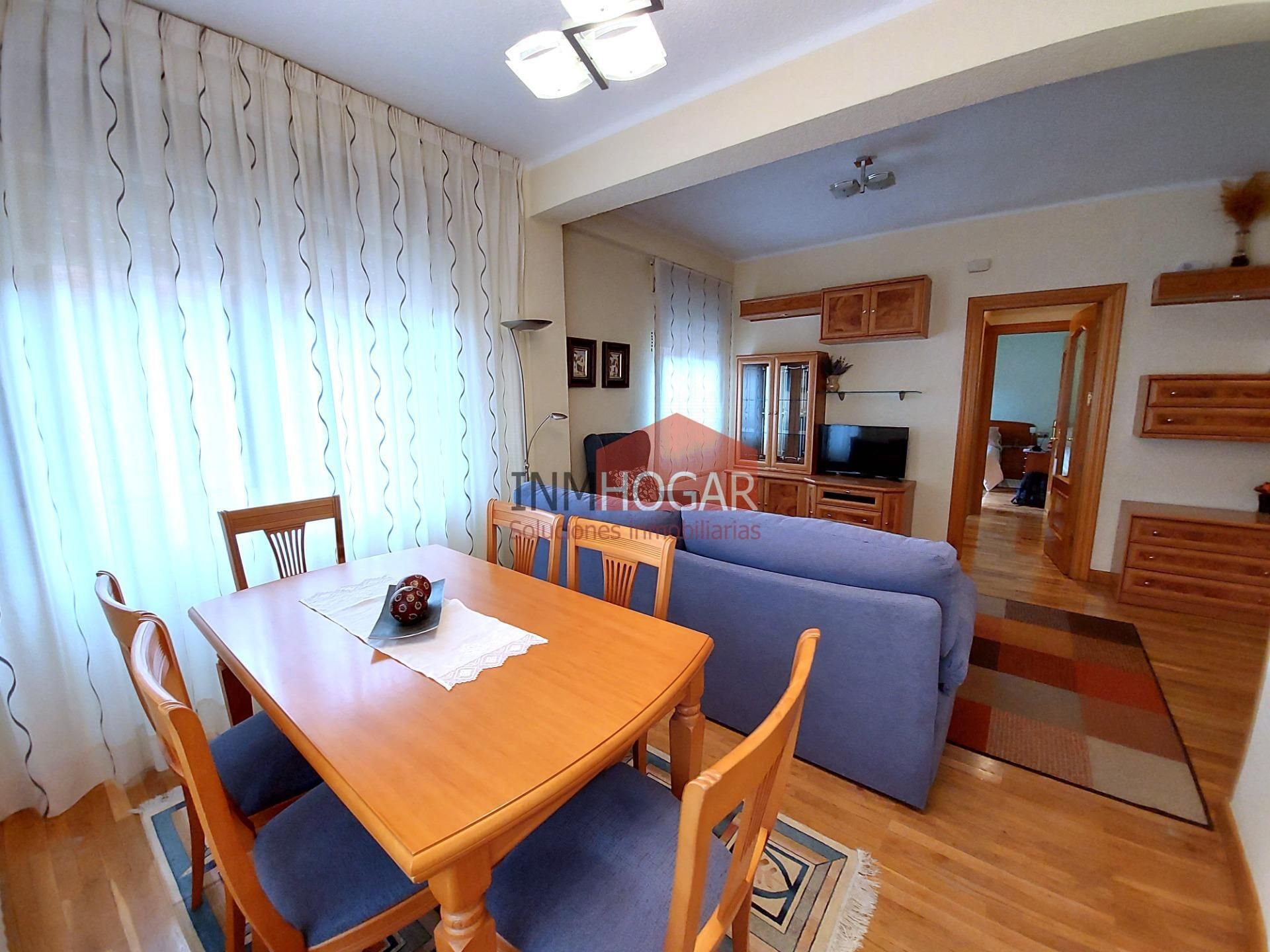 Sala d'estar de Pis en venda en Ávila Capital amb Calefacció, Parquet i Terrassa