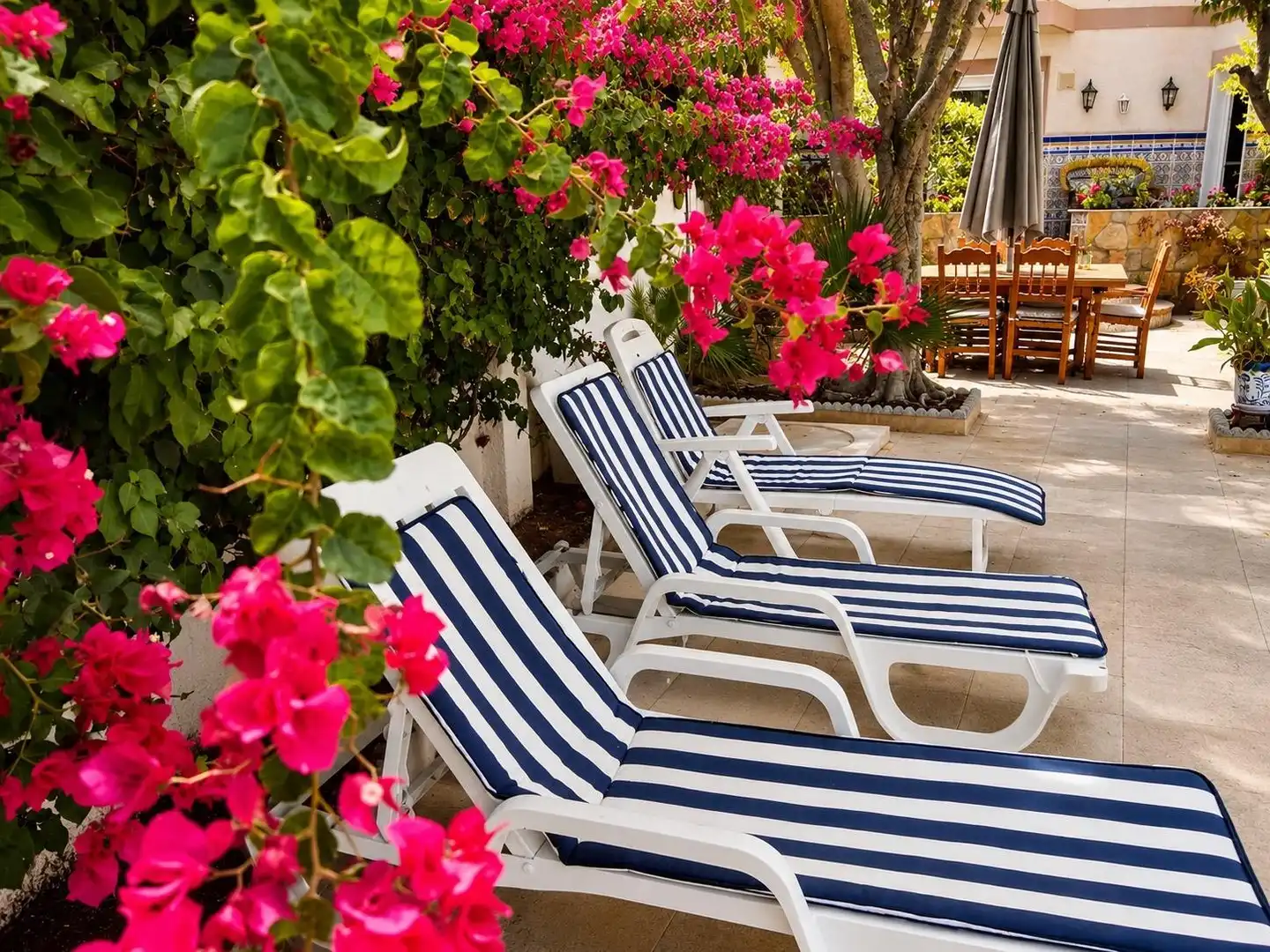 Terrassa de Casa o xalet en venda en Roquetas de Mar amb Aire condicionat, Calefacció i Jardí privat