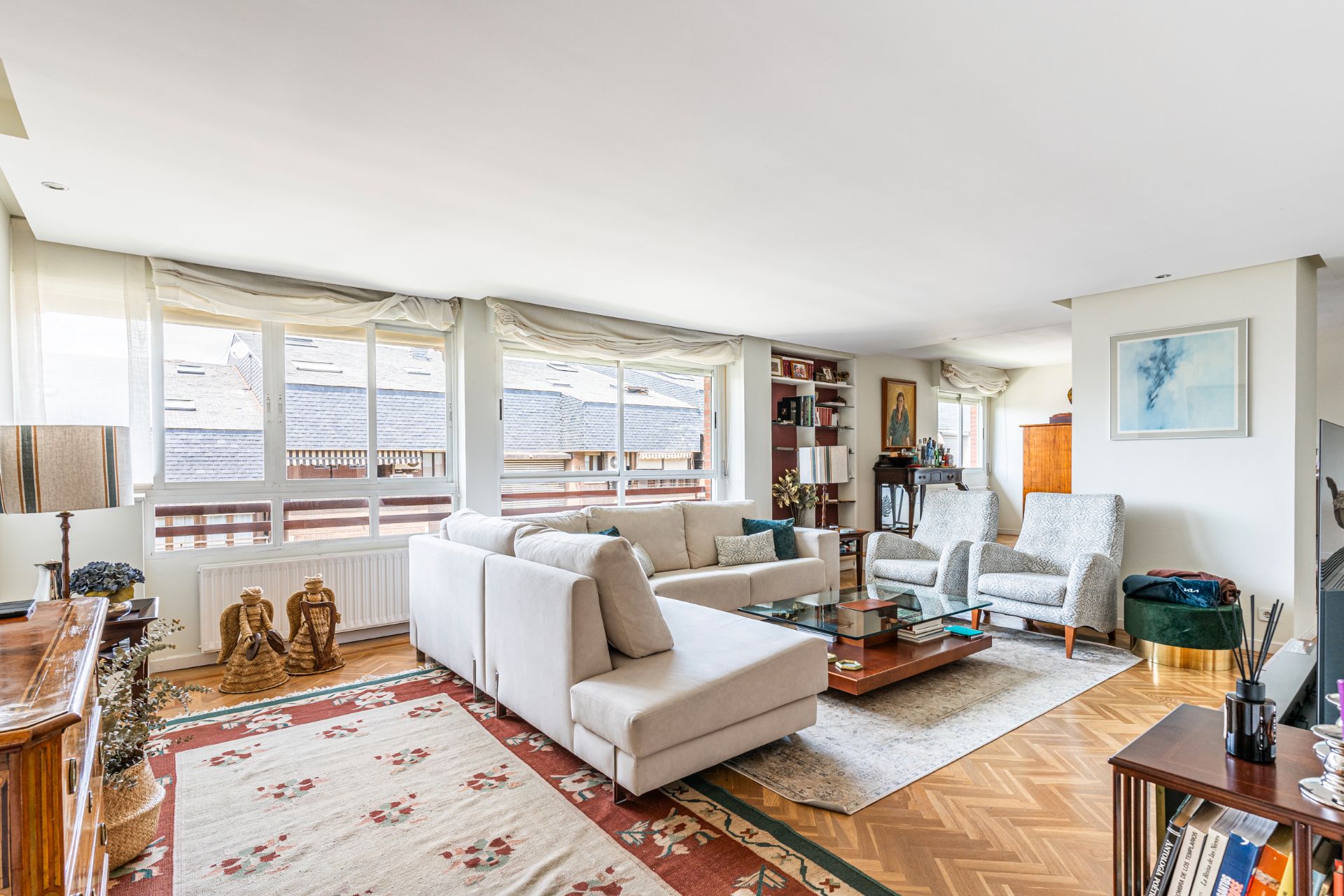 Living room of Attic for sale in Las Rozas de Madrid  with Air Conditioner, Heating and Storage room