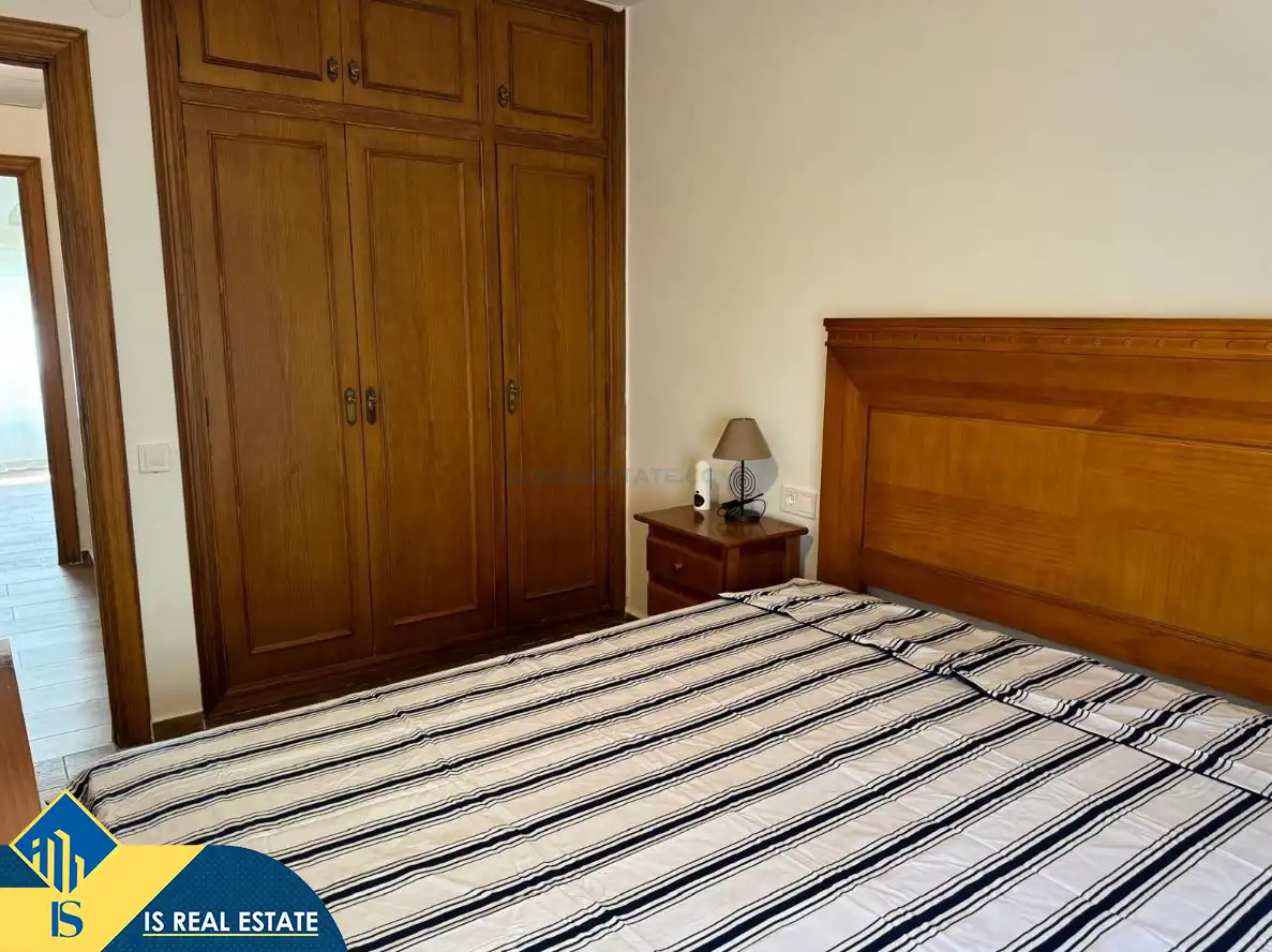 Dormitori de Apartament en venda en Alicante / Alacant amb Calefacció, Terrassa i Moblat