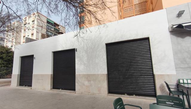 Local comercial en Alquiler en Calle LLIBER, 12 en Florida Baja