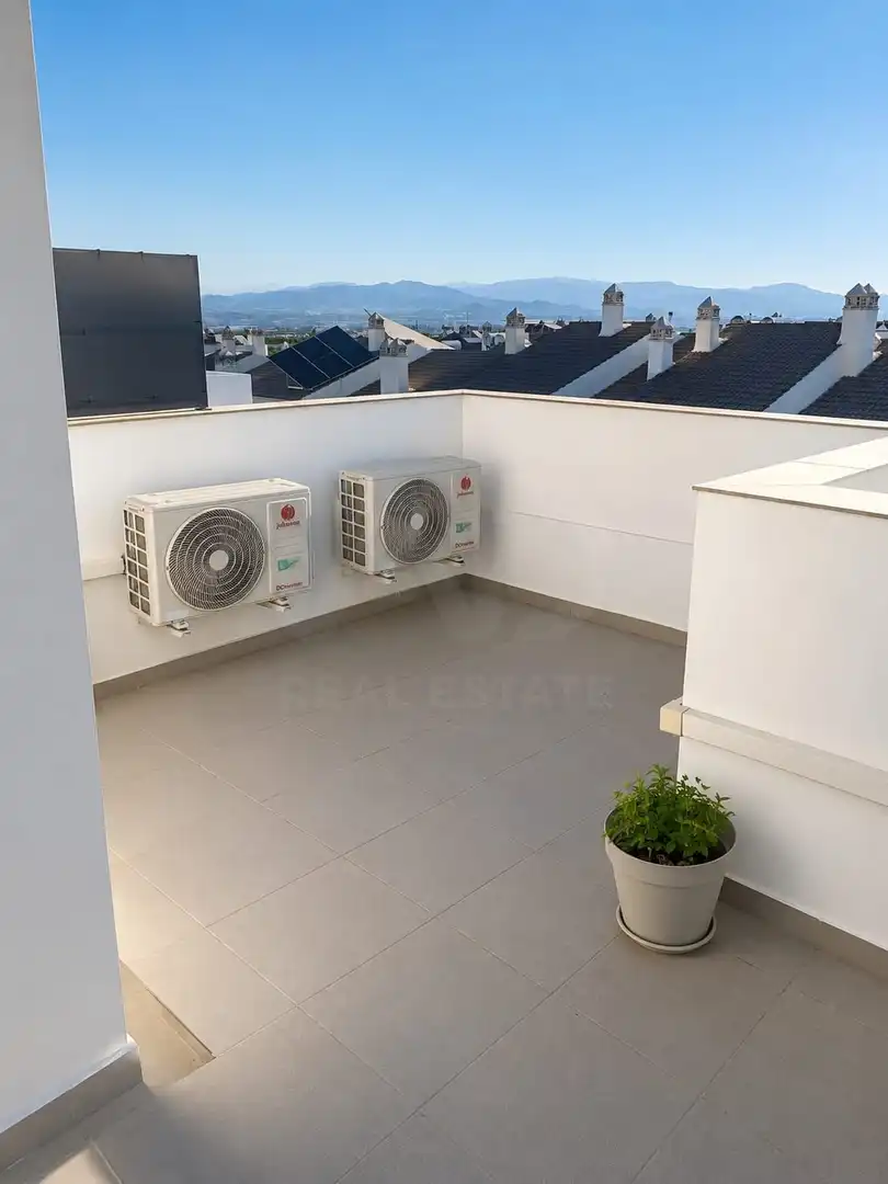Casa aparellada amb piscina en venda a Capellanía - Retamar, imagen 14