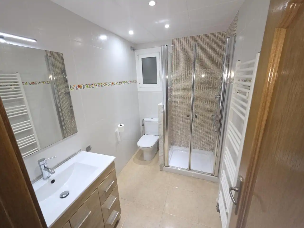 Bathroom of Ground floor for sale in Mataró  with Heating
