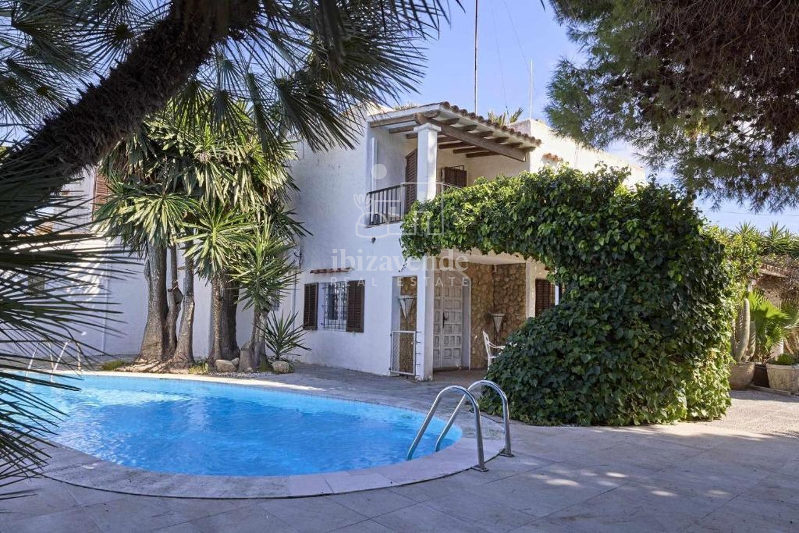 Exterior view of House or chalet for sale in Sant Josep de sa Talaia  with Air Conditioner, Heating and Terrace