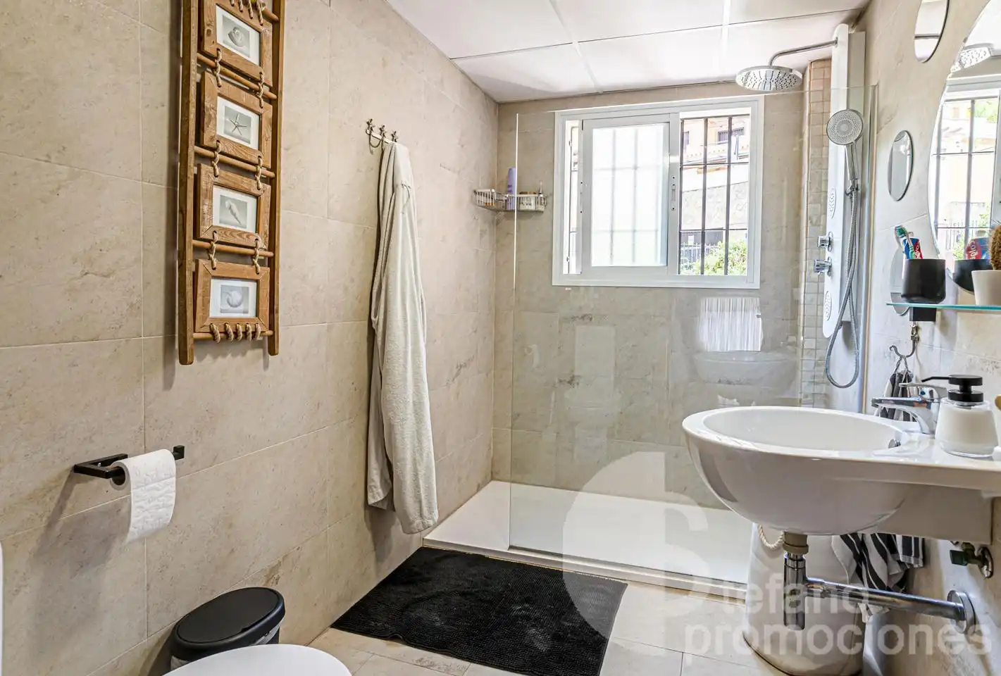Baño de Casa o chalet en venta en Málaga con Aire acondicionado, Jardín privado y Terraza