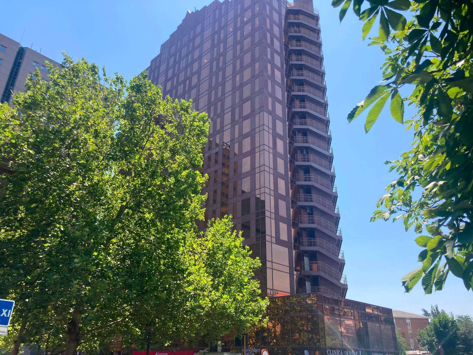 Exterior view of Office for rent in  Madrid Capital  with Air Conditioner and Furnished