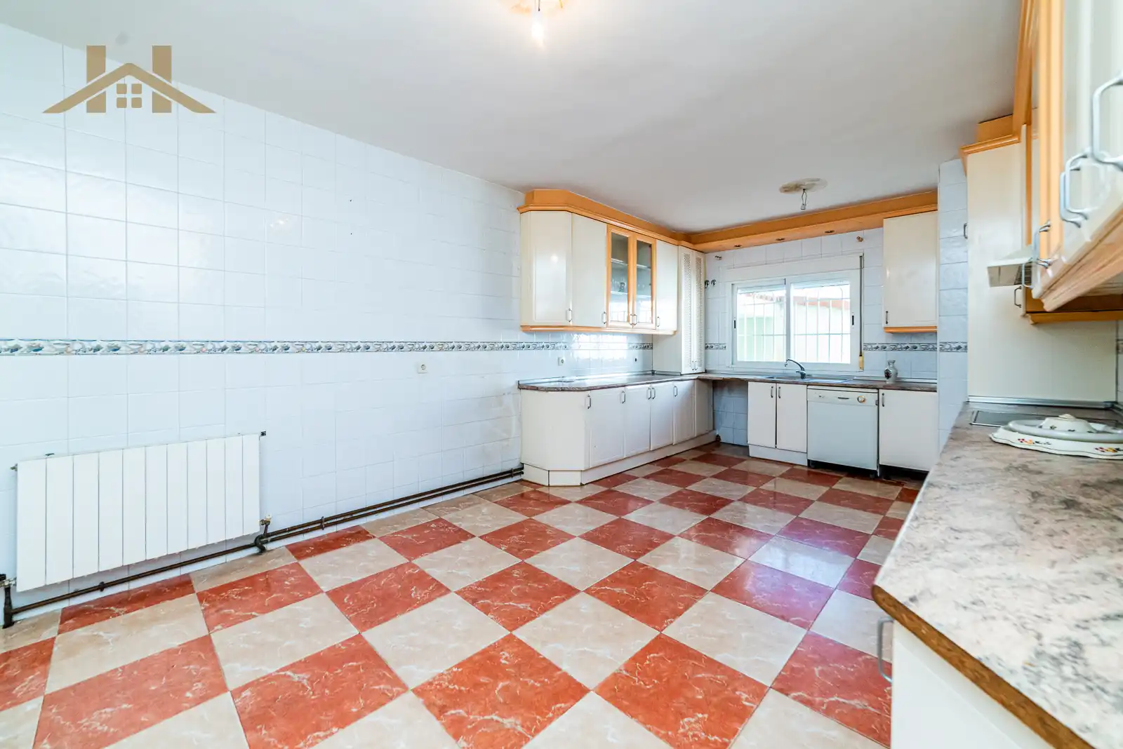 Kitchen of Detached homes for sale in El Álamo, Madrid