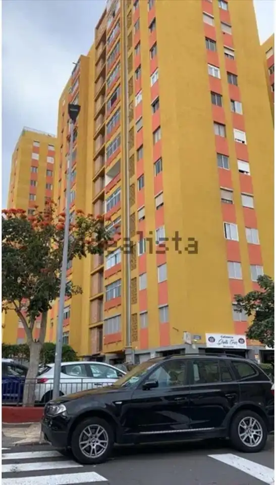 Vista exterior de Piso de alquiler en Santa Cruz de Tenerife con Balcón