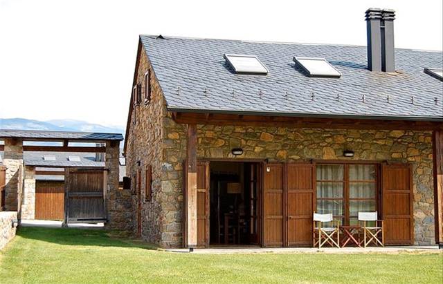 Casa adosada en Alquiler en Lloc Bor,ag. Bor, 34 en Bellver de Cerdanya