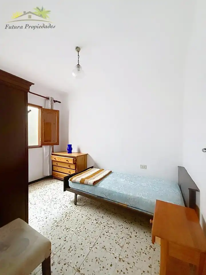 Dormitori de Casa o xalet en venda en Tinajo