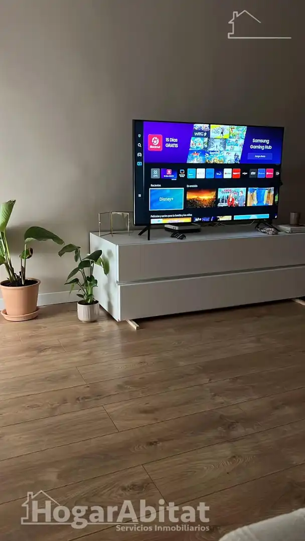 Sala de estar de Piso en venta en Paterna con Aire acondicionado y Balcón