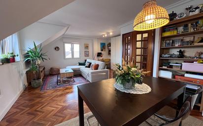 Sala d'estar de Àtic en venda en Avilés amb Terrassa