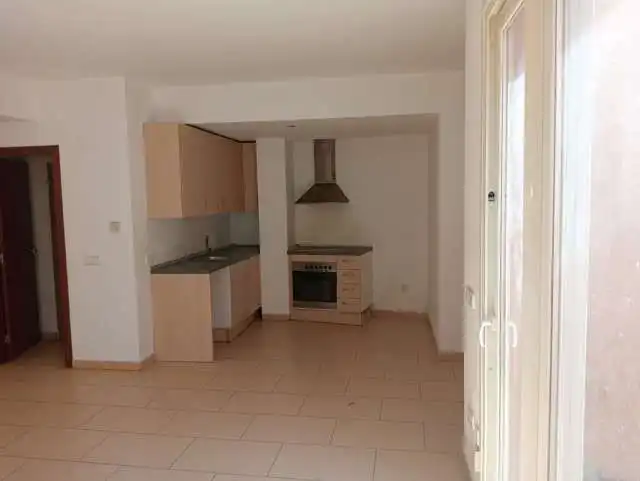 Cocina de Piso en venta en Figueres con Calefacción y Terraza