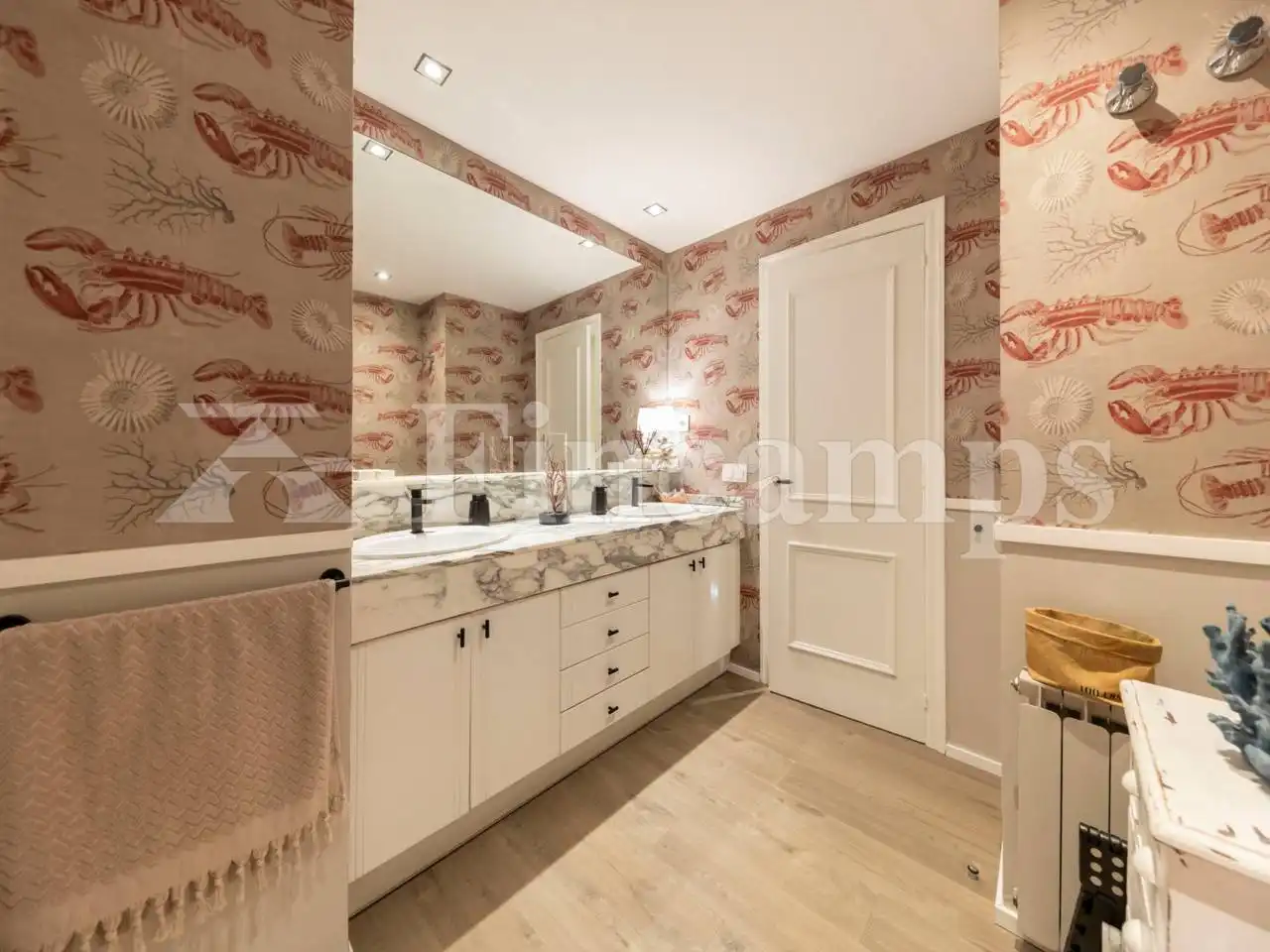 Bathroom of Attic for sale in Sabadell  with Air Conditioner, Heating and Parquet flooring