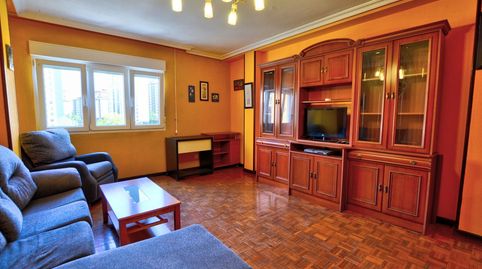 Foto 2 de Pis en venda a El Polígono, Gijón