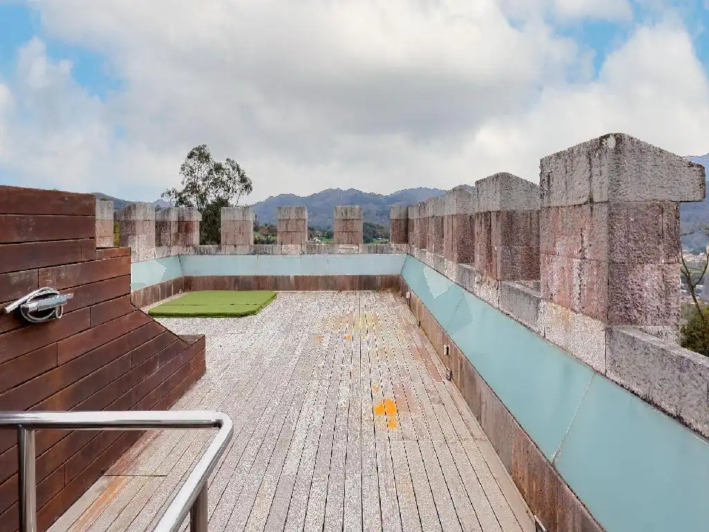 Terraza de Edificio en venta en Oviedo 