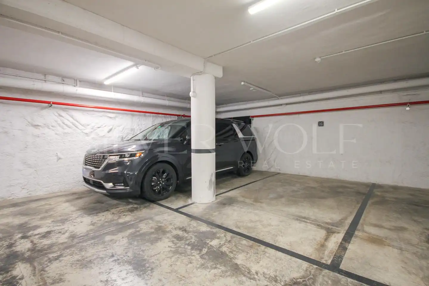 Parkplatz von Erdgeschoss zum Verkauf in Castelldefels mit Klimaanlage, Heizung und Terrasse