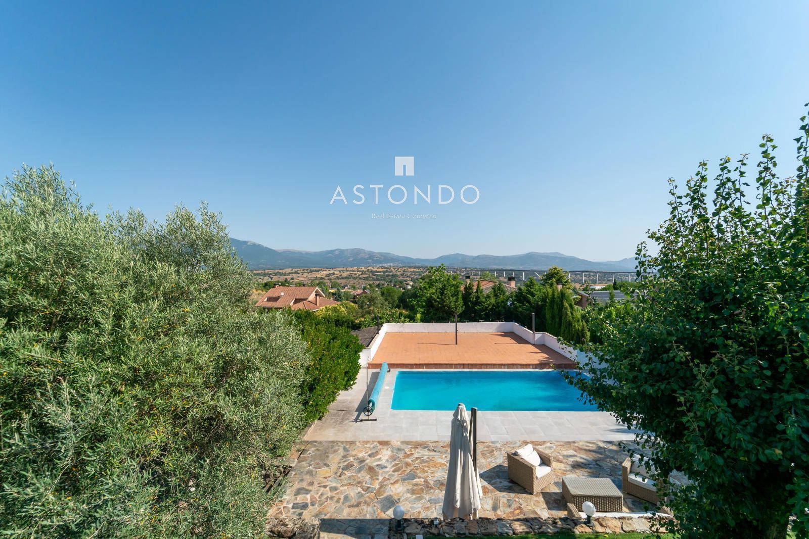 House or chalet for sale in Puentedeva, Soto del Real