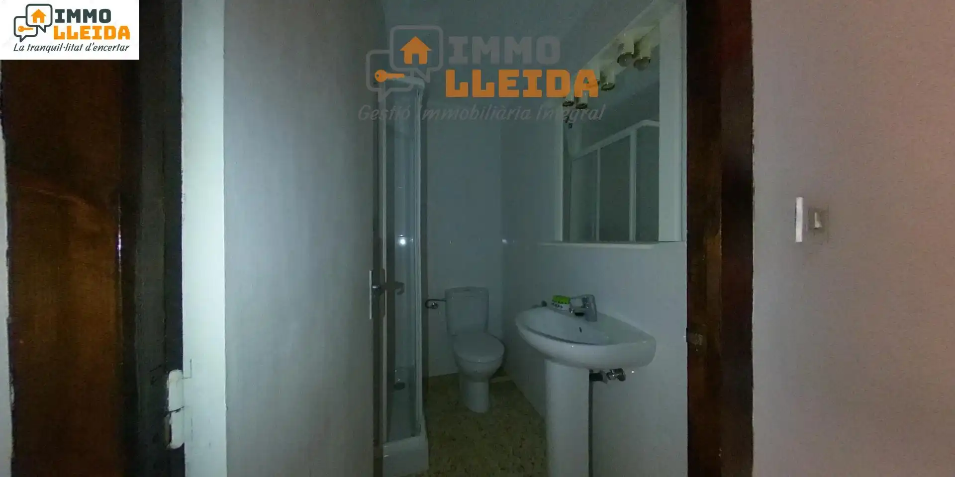 Habitación de Casa adosada en venta en Artesa de Segre con Calefacción, Trastero y Amueblado