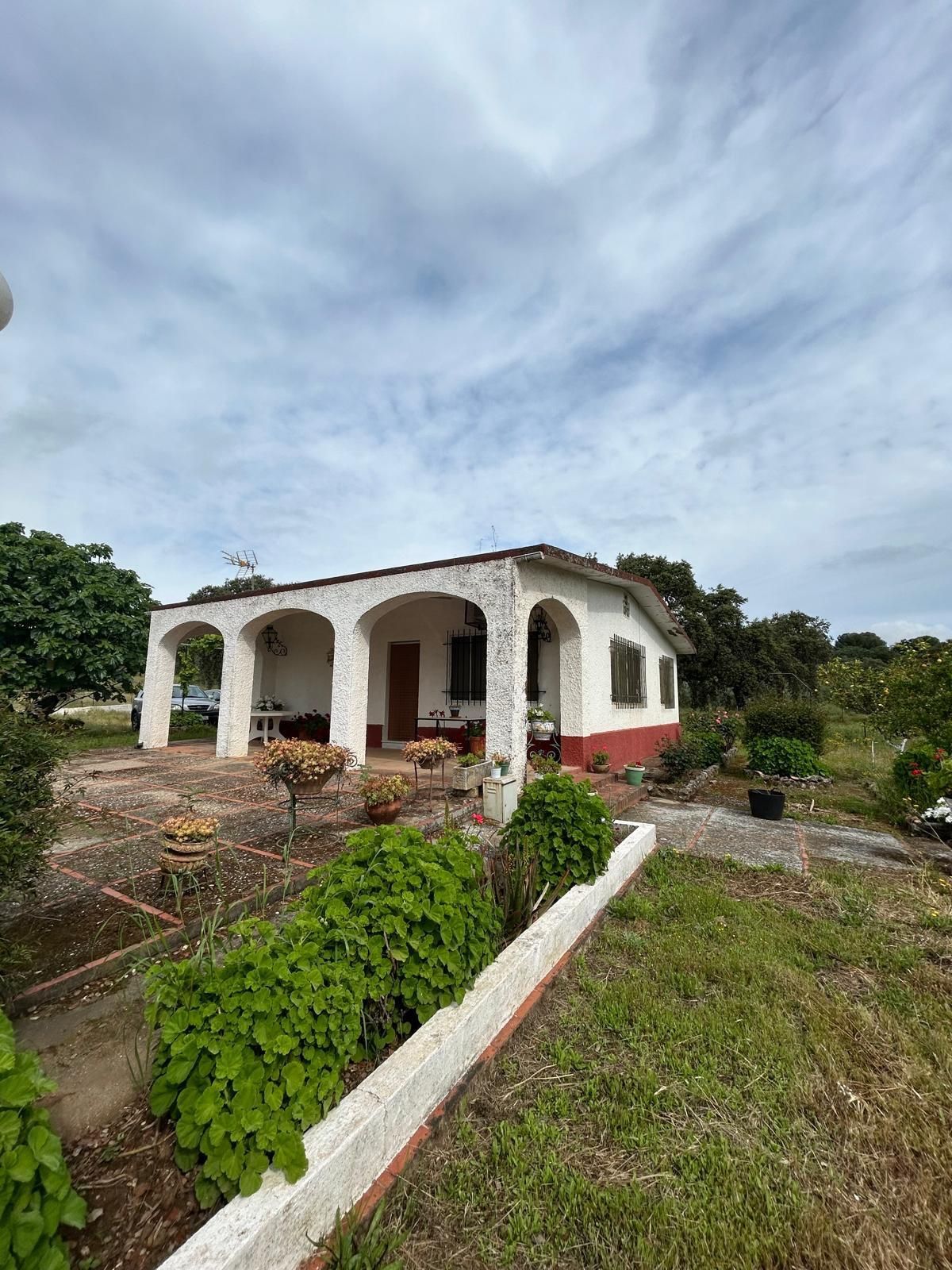 Exterior view of Country house for sale in  Córdoba Capital  with Air Conditioner, Private garden and Swimming Pool