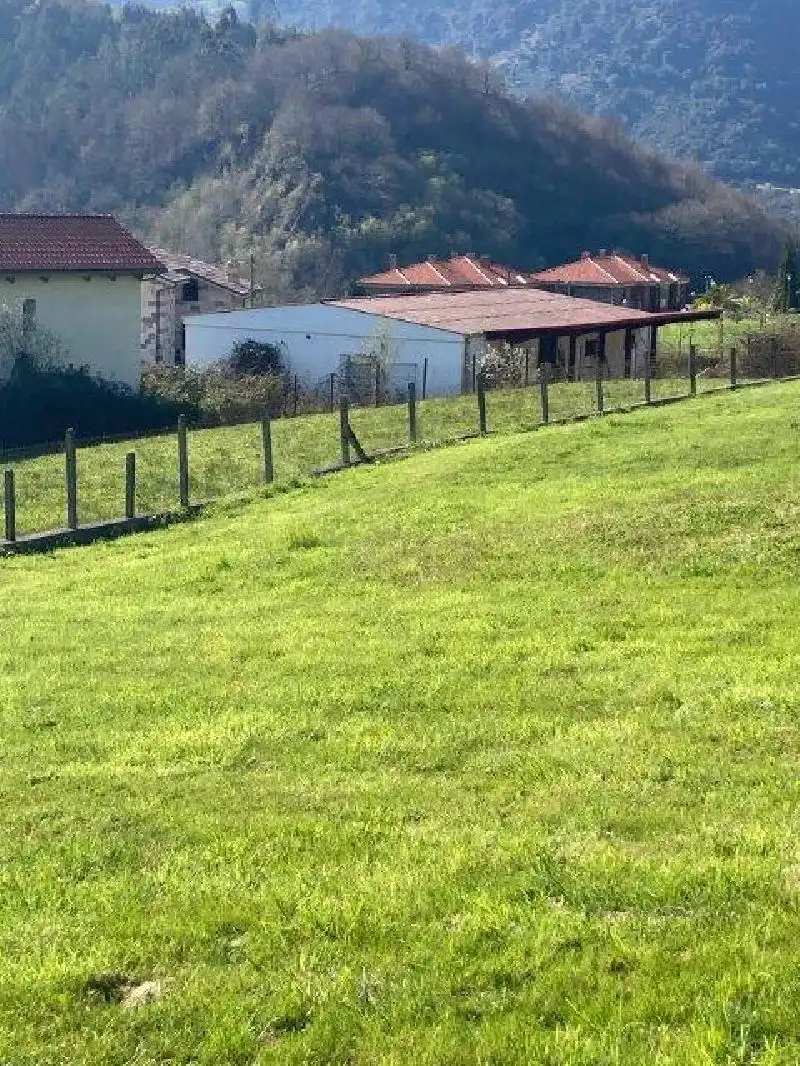 Residential zum Verkauf in Rionansa