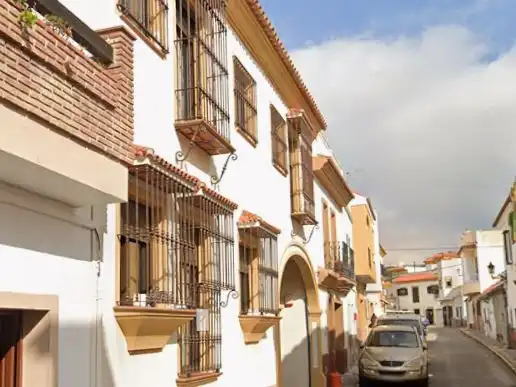 Exterior view of Garage for rent in Los Barrios