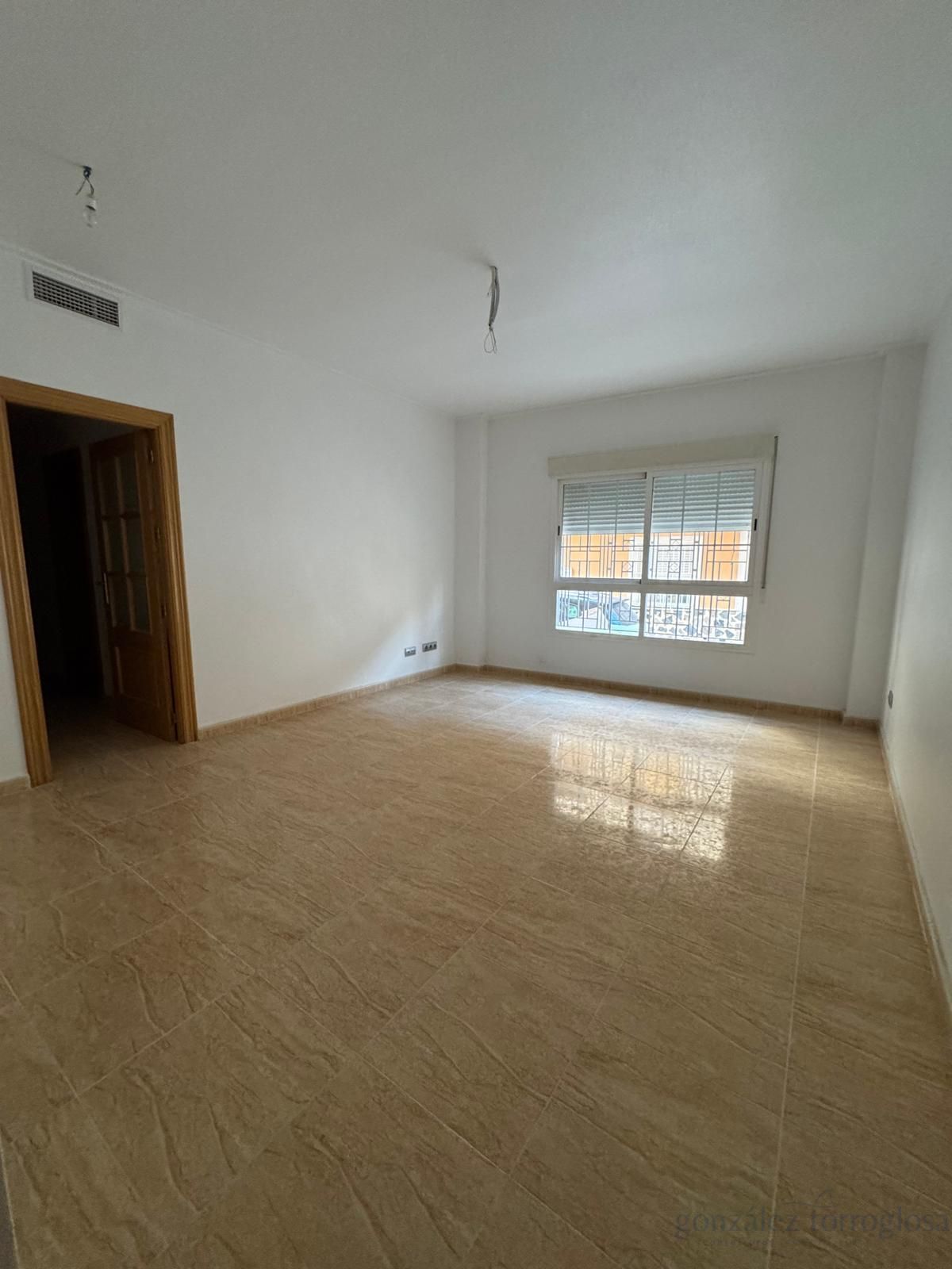 Bedroom of Flat for sale in Lorca  with Storage room