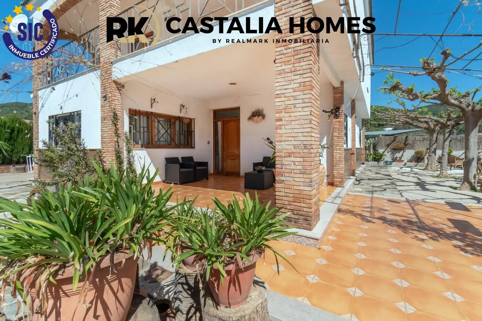 Vista exterior de Casa o xalet en venda en Borriol amb Calefacció, Jardí privat i Piscina