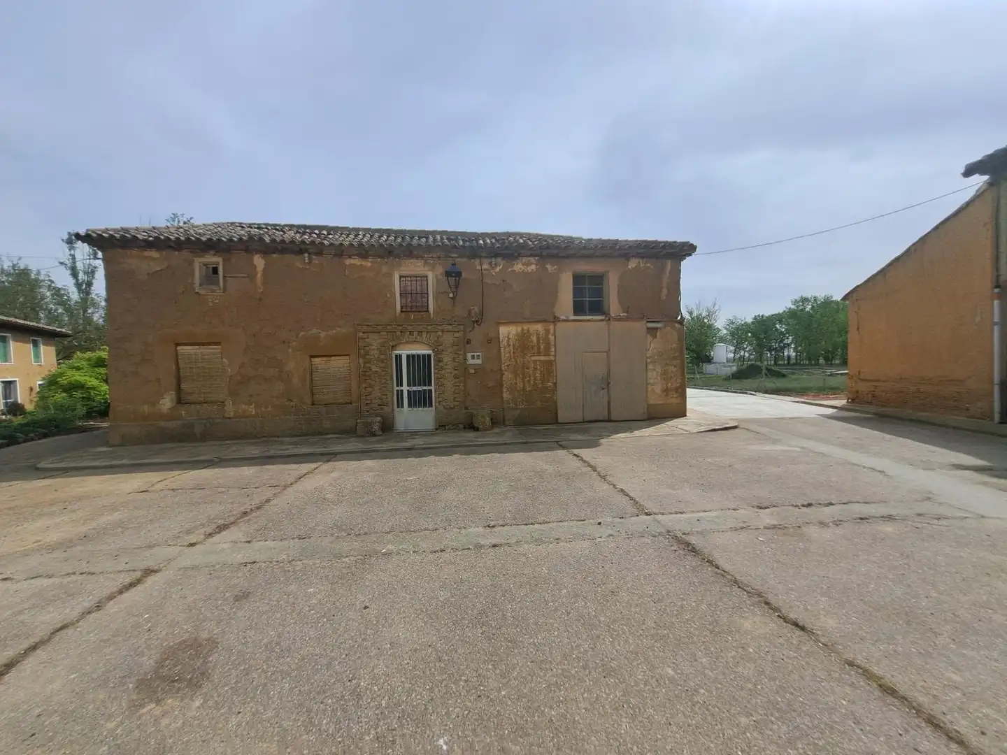 Vista exterior de Finca rústica en venta en Abarca de Campos con Jardín privado y Trastero