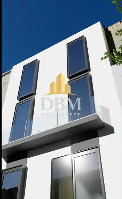 Vista exterior de Edificio en venta en Barcelona