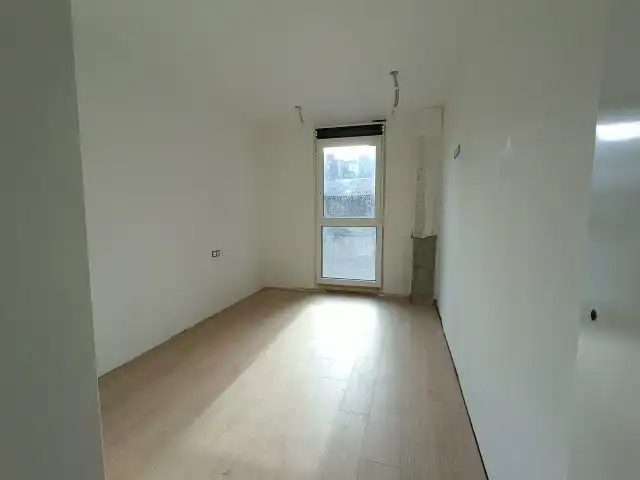 Piso en venta en Vigo  con Calefacción, Terraza y Trastero