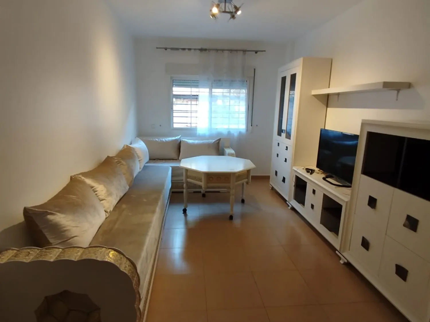 Living room of Flat to rent in  Murcia Capital  with Air Conditioner, Heating and Furnished