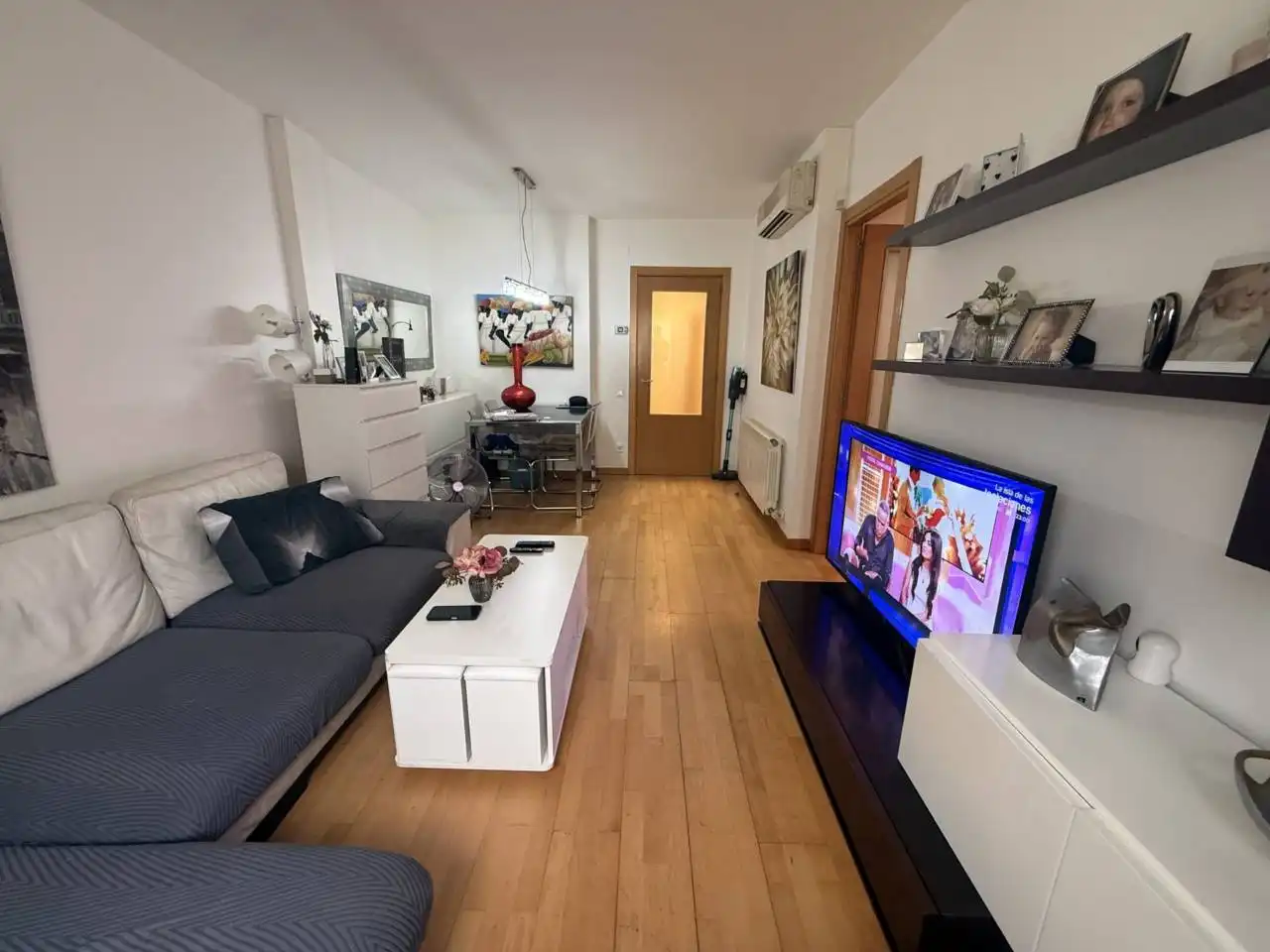 Wohnzimmer von Wohnung zum Verkauf in Sabadell mit Klimaanlage, Heizung und Parkett