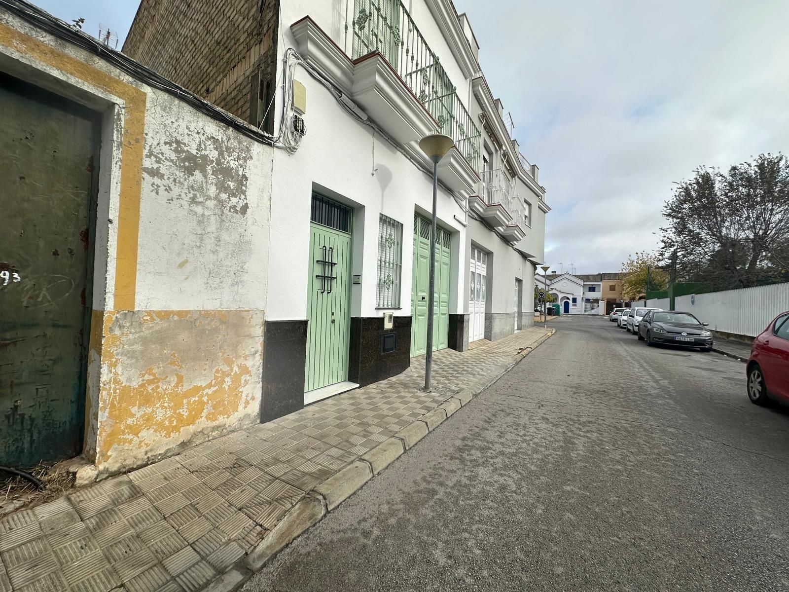 Exterior view of Residential for sale in Los Palacios y Villafranca