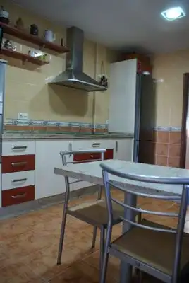 Cocina de Casa o chalet en venta en La Carlota con Jardín privado, Terraza y Trastero