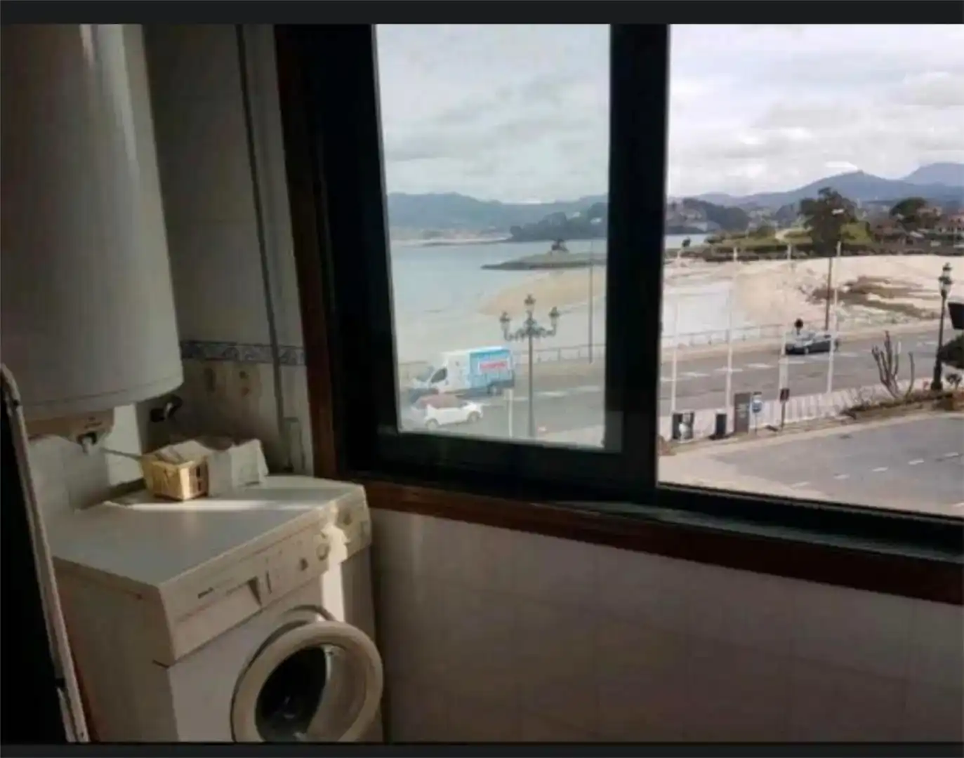 Dormitori de Pis de lloguer en Baiona amb Balcó