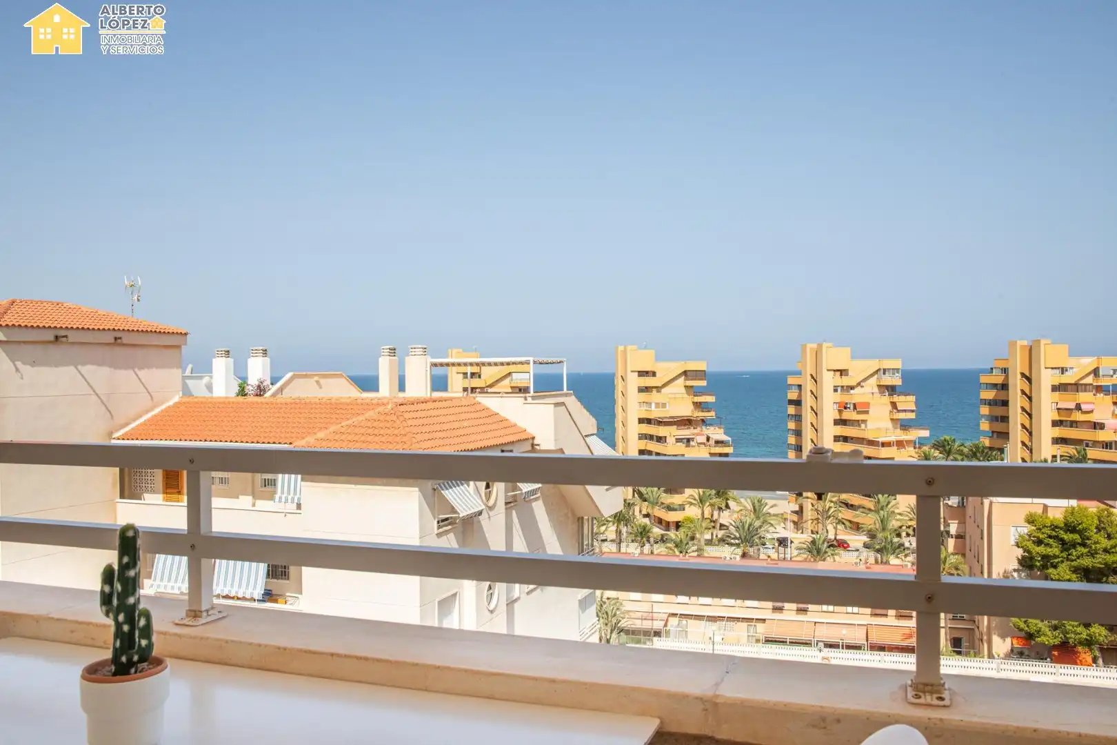 Flat with terrace for sale in Los Arenales del Sol, imagen 52