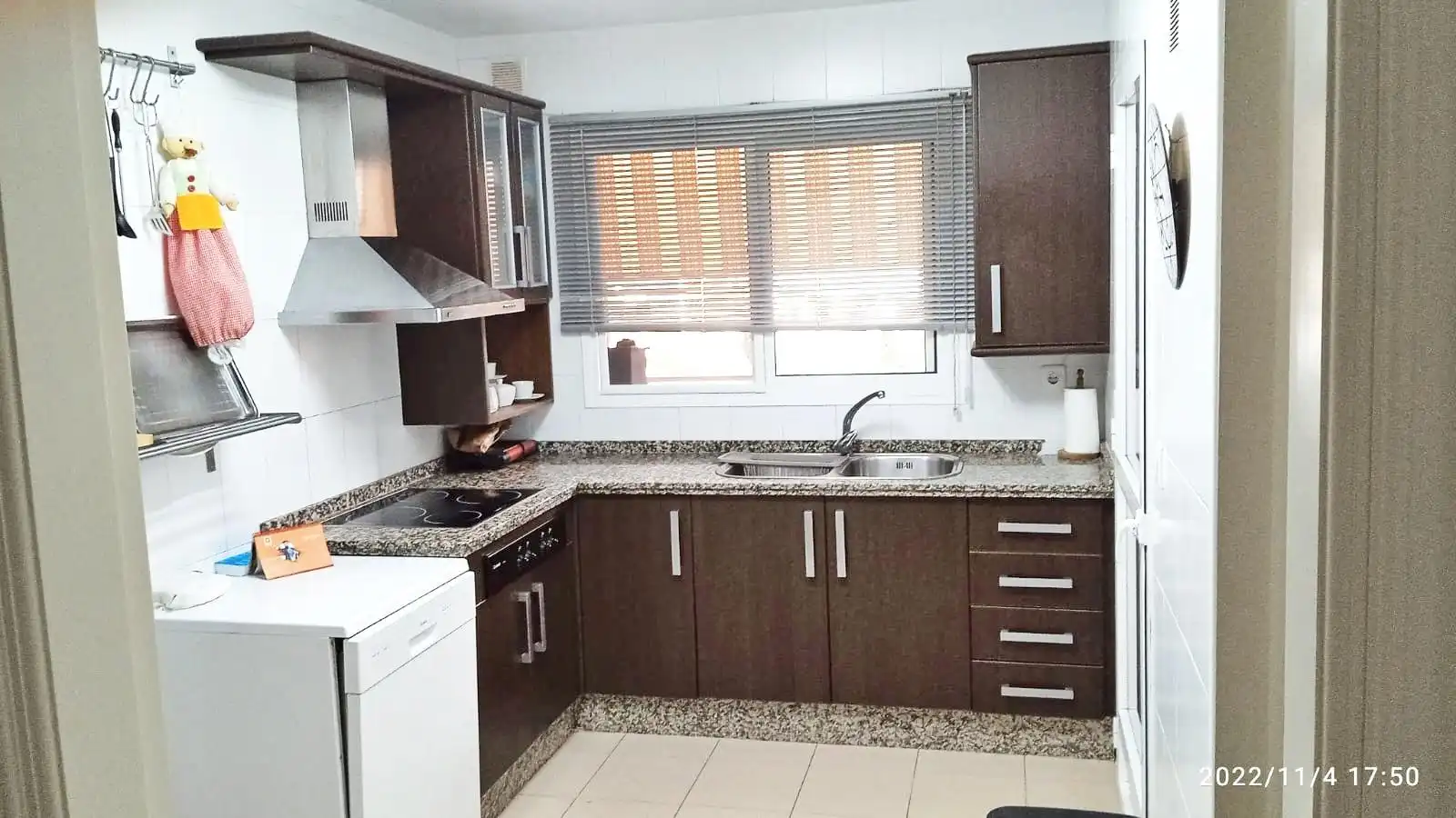 Kitchen of Flat for sale in Málaga  with Air Conditioner, Private garden and Terrace
