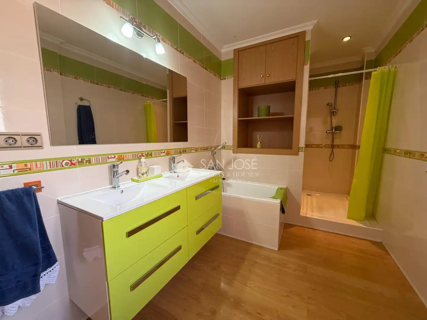 Bany de Casa o xalet en venda en Aspe amb Aire condicionat, Terrassa i Traster