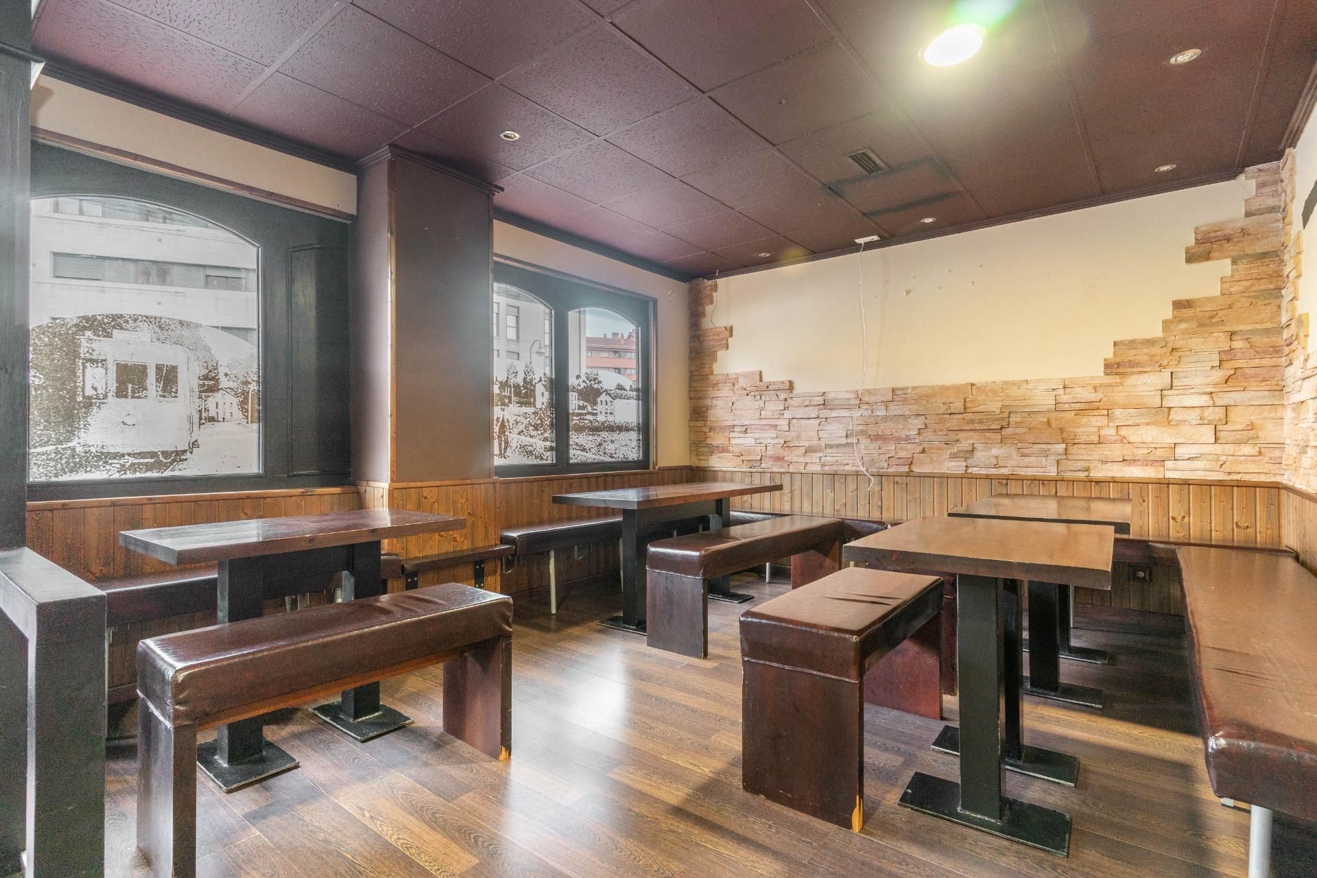 Geschaftsraum zum Verkauf in Castrillón