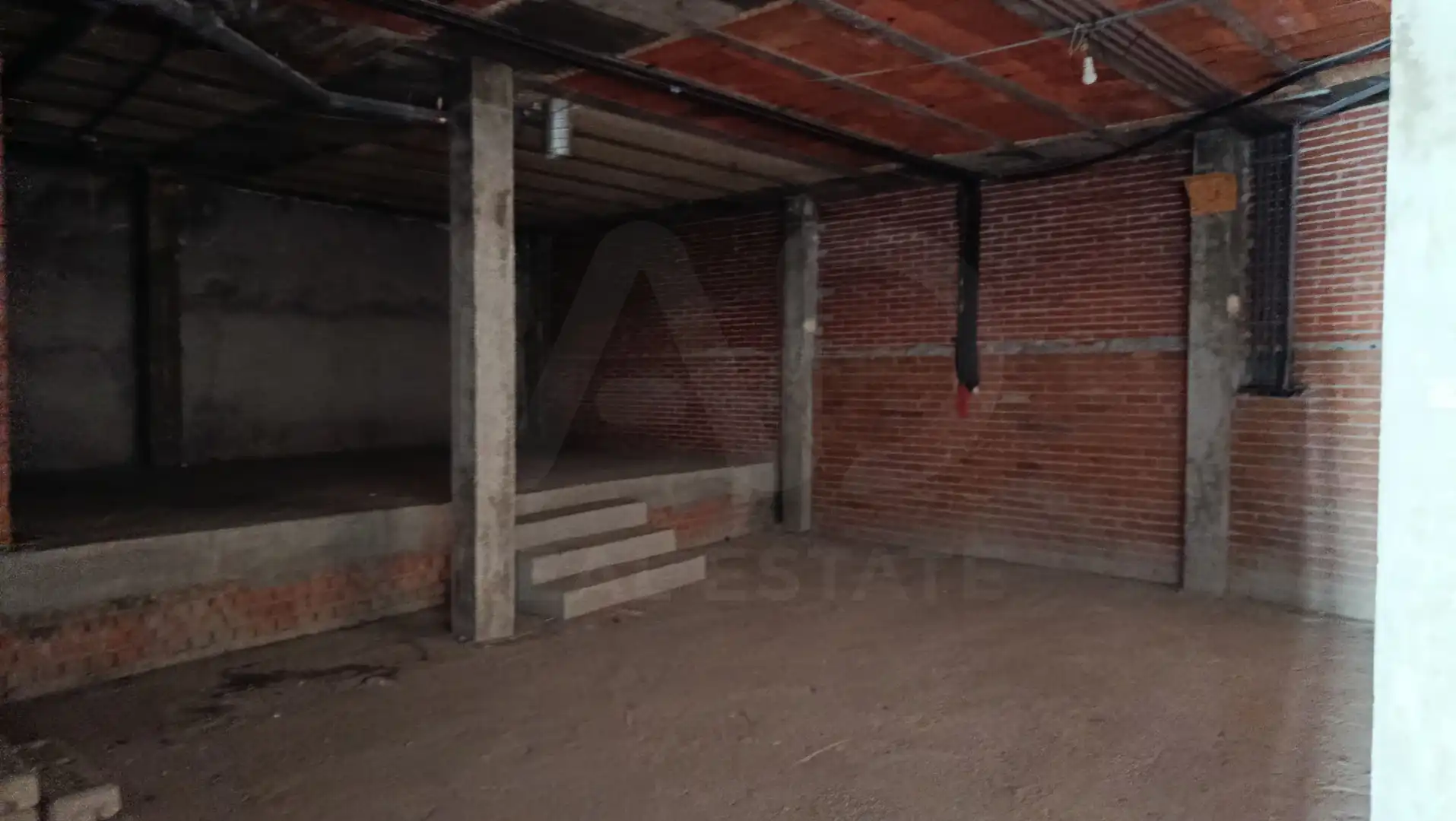 Commercial properties for rent in Meco