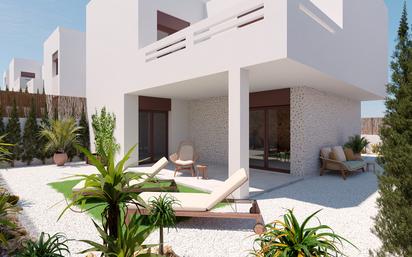 Jardí de Casa o xalet en venda en Algorfa amb Aire condicionat, Calefacció i Jardí privat
