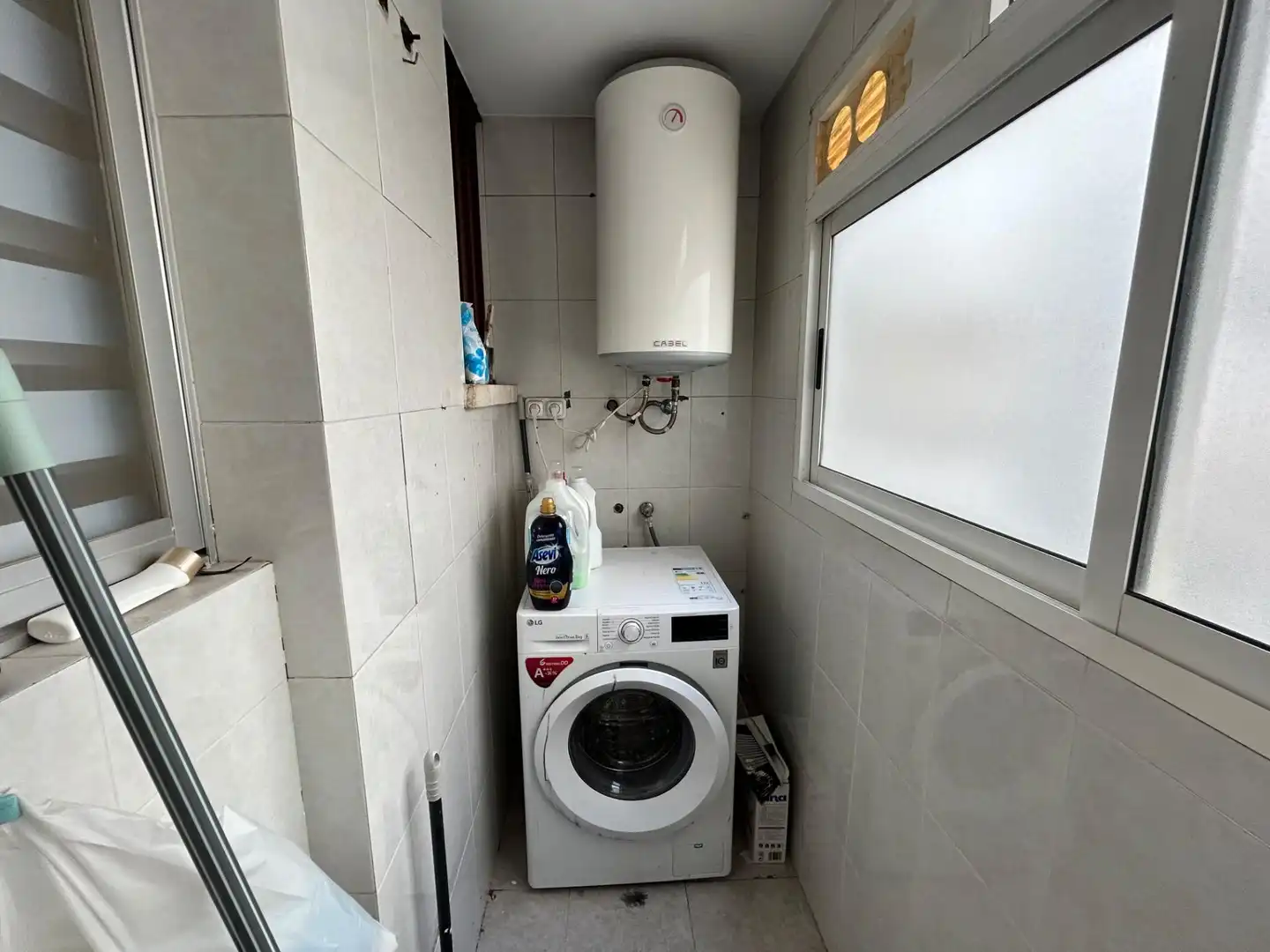 Baño de Piso en venta en Gandia con Aire acondicionado, Calefacción y Amueblado