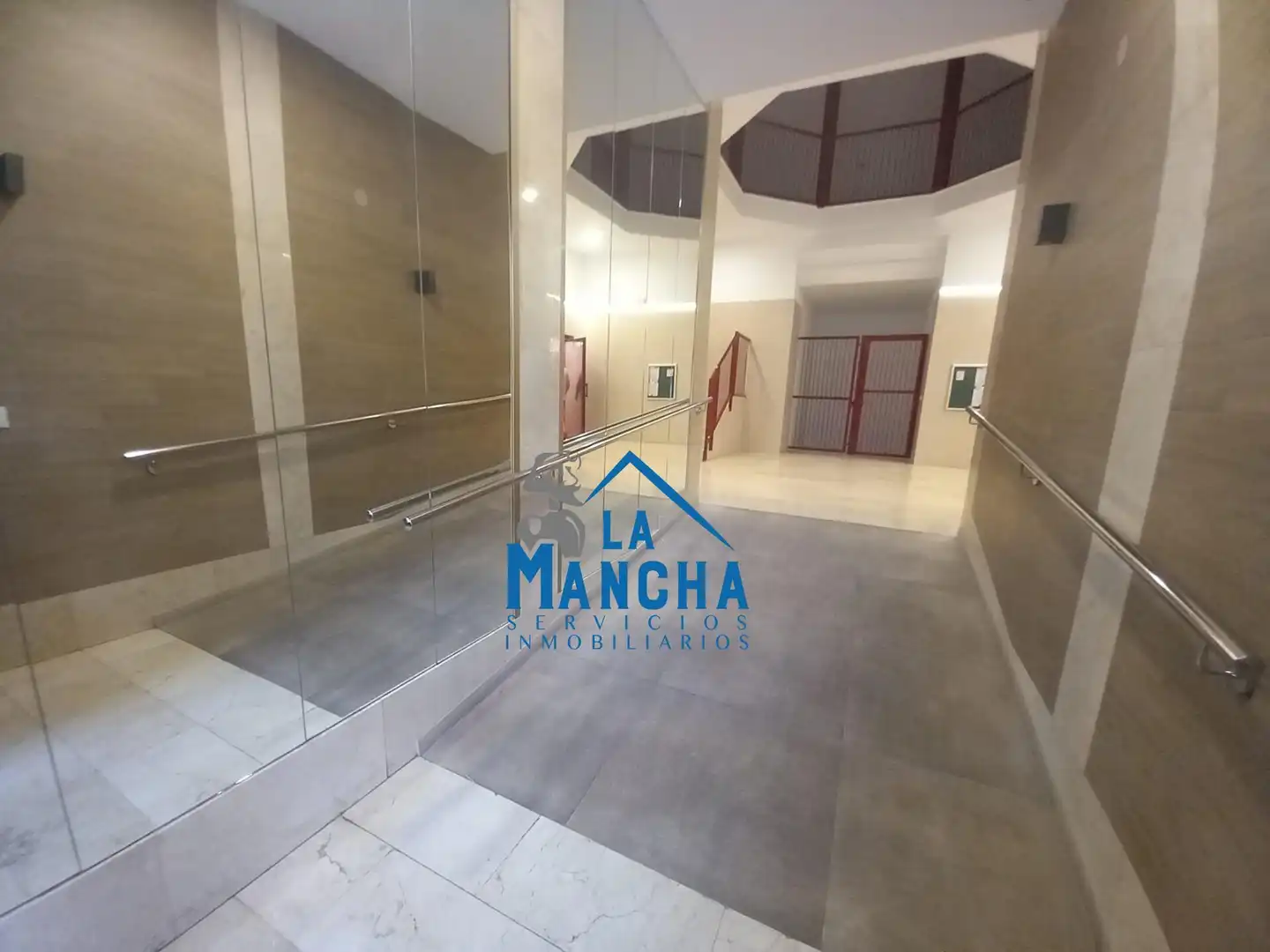 Appartamento con balcone in vendita a Hospital, imagen 9