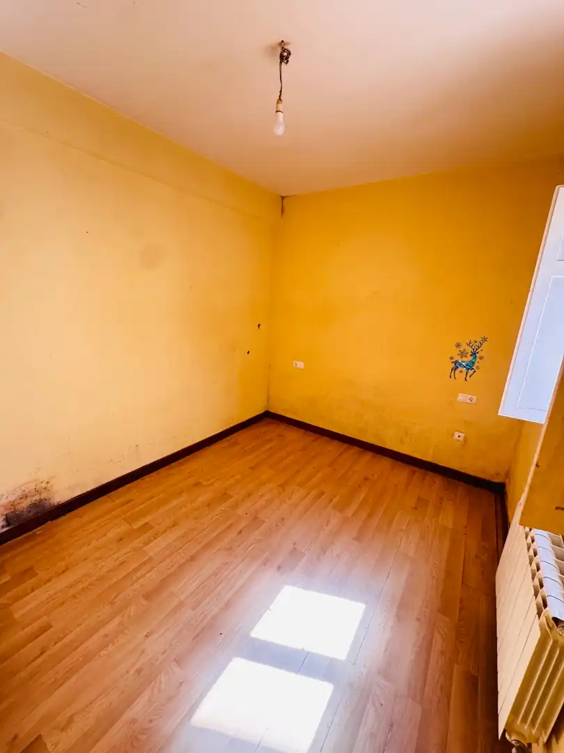 Flat for sale in Valladolid  with Heating