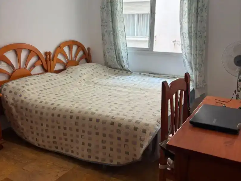Bedroom of Flat for share in Playa del Rincón