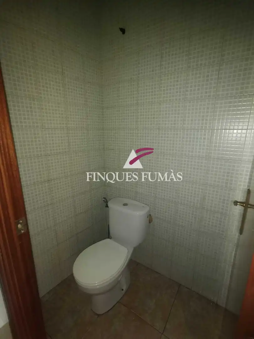 Local comercial en venda a Avinguda Guissona 34, imagen 9
