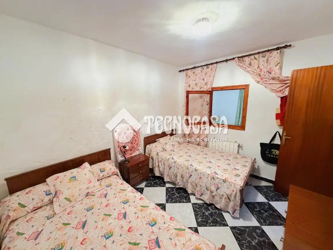 Casa adosada en venta en Campillo de Altobuey con Calefacción, Jardín privado y Terraza