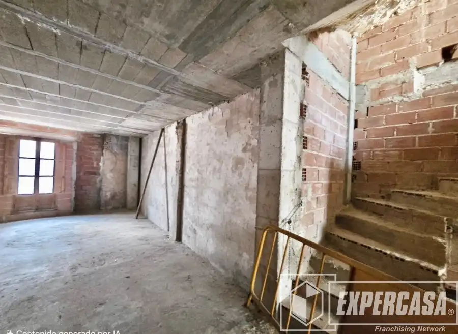 Casa aparellada en venda a Casc Urbà, imagen 11